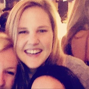 Meet your Posher, Mary claire